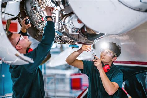 7 Places Avionics Technicians Work